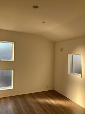 お持ちの家具の配置を考えると洋室のお部屋が暮らしやすいという方に（1号棟）