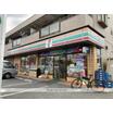 コンビニ