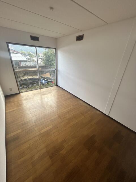 物件画像 北九州市八幡西区 春日台３丁目 (西山駅) 2階建 5LDK