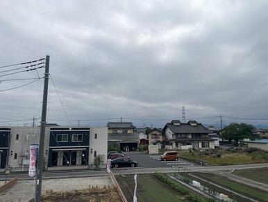 うれしいときも悲しいときもこの景色が寄り添ってくれます（1号棟）