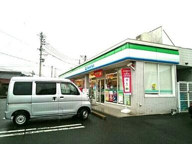 ファミリーマート 飛高町店