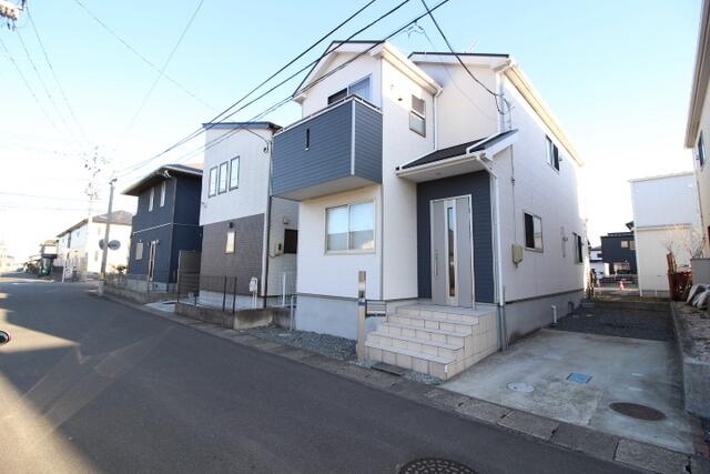 上飯田４－１２－７５ ０１ 4LDK