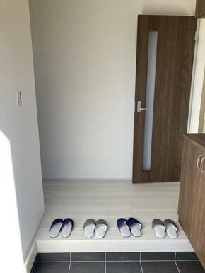 玄関を素敵に演出して運気UP（3号棟）