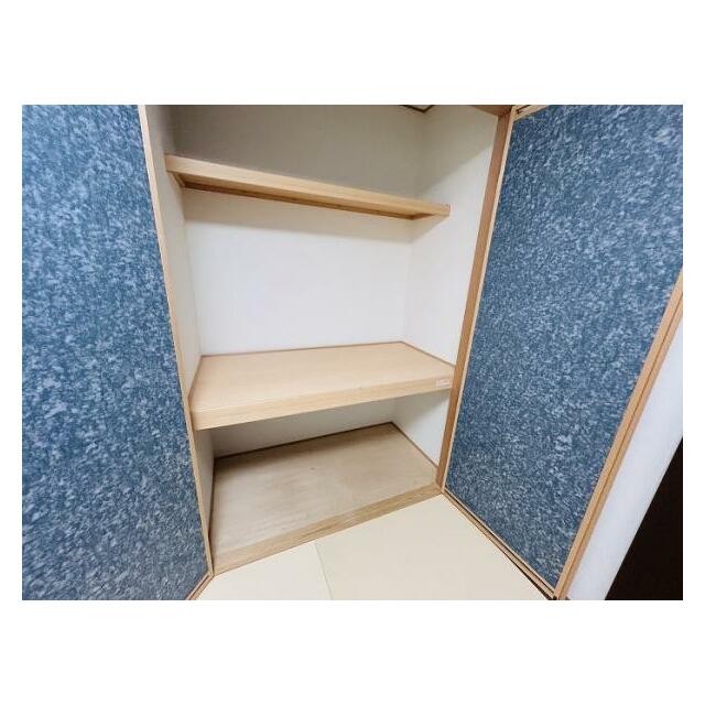 和室約4.5帖　押し入れ