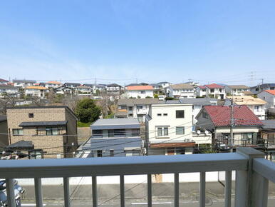 (参考)同一建物内の他の部屋の写真となります。