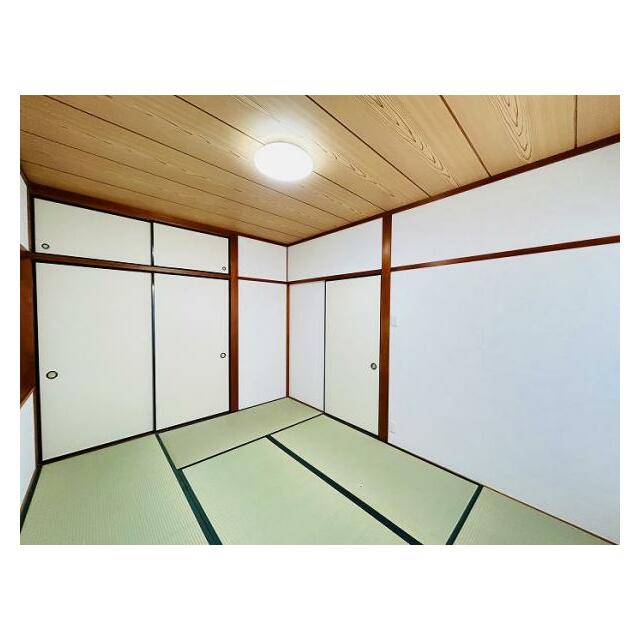 「和室」2階約6帖和室の様子です