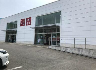 ユニクロ佐世保矢峰店