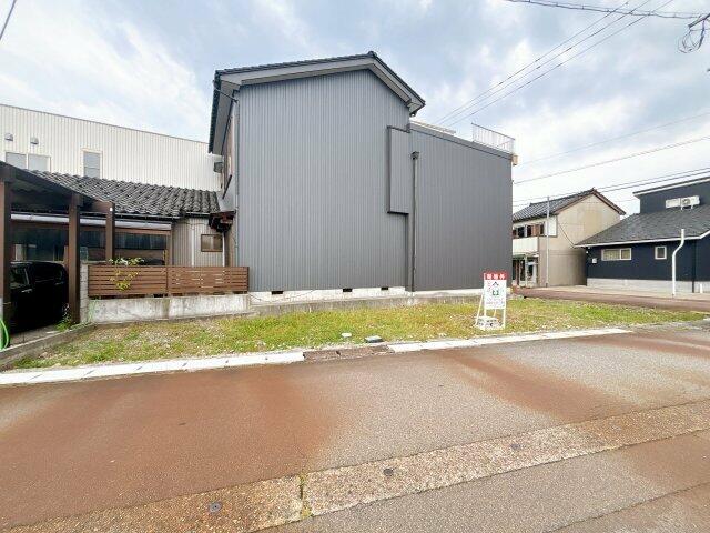 射水市 大門 (越中大門駅) 駐車場用地