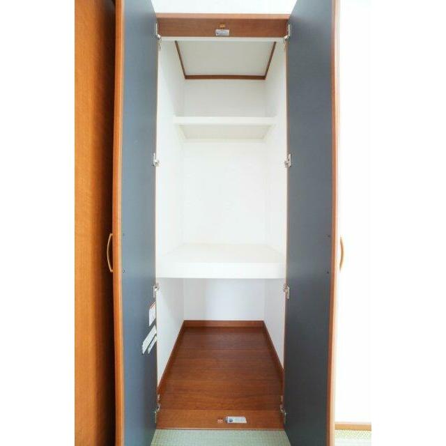 4.5帖和室収納。