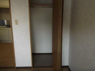 クローゼット