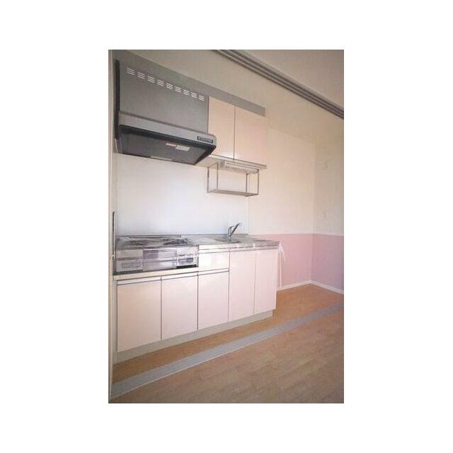 キッチン　　グリル付き２口ガスコンロを設置したキッチンです。