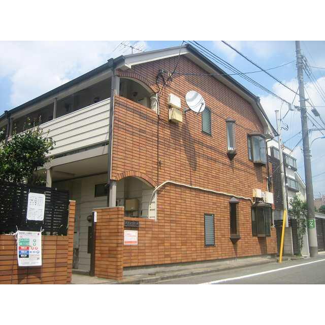 レンガ調のおしゃれな外観！