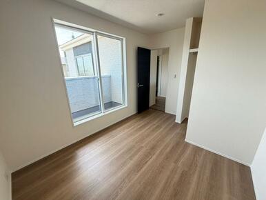 ゲストを迎えるための部屋としても使える（2号棟）