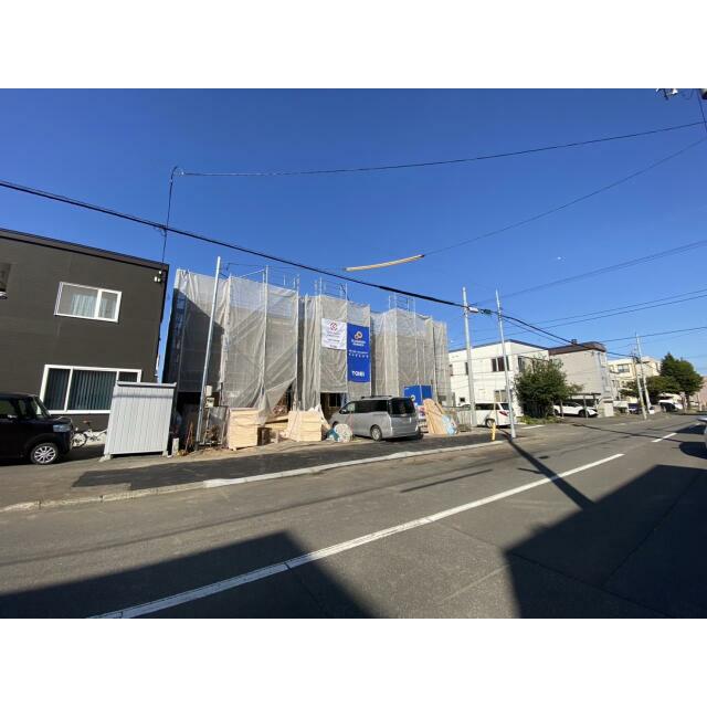 販売現地写真※樹木撤去・縁石切り下げ工事予定