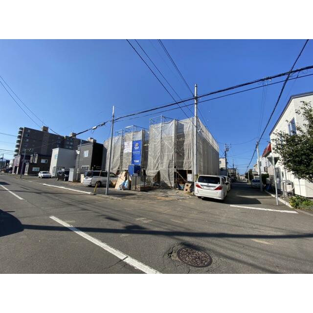 販売現地写真※樹木撤去・縁石切り下げ工事予定