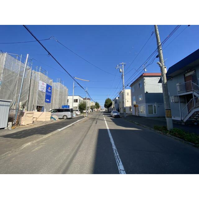 販売現地写真※樹木撤去・縁石切り下げ工事予定