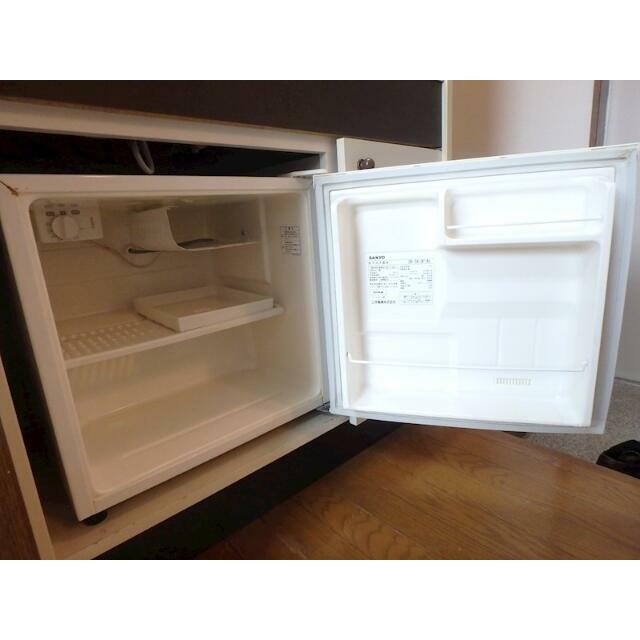 キッチンにはミニ冷蔵庫付き