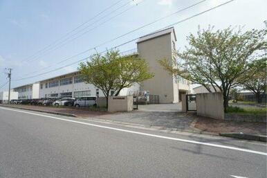 吉野ヶ里町立東脊振小学校