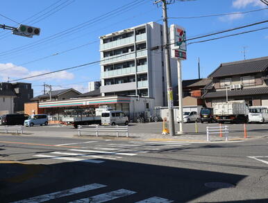 セブンイレブン名古屋野田町店