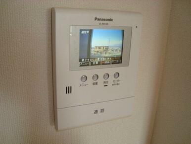 カメラ付インターホン