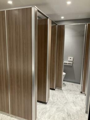 2F以上女性用トイレ