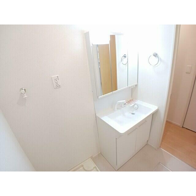 apartment 朝日町大字甘久