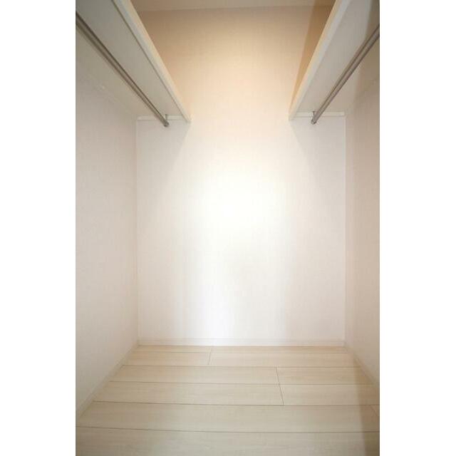 収納ウォークインクローゼット