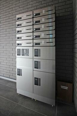 集合ポスト宅配ボックス