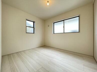 各部屋にクローゼットが付いているので整理整頓も安心＾＾