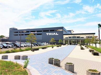 ﾒｶﾞｾﾝﾀｰﾄﾗｲｱﾙ 中間店