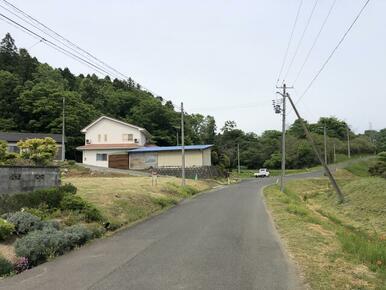 物件前道路　幅約４．９ｍ