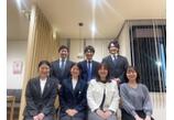 情報提供会社