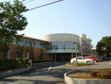 仁信会南富士病院まで610ｍ