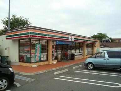 セブンイレブン宮原店（コンビニ）まで550ｍ