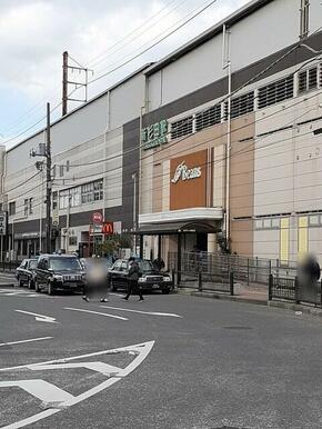 JR新杉田駅