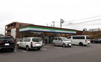 ファミリーマート宇都宮日の出1丁目店