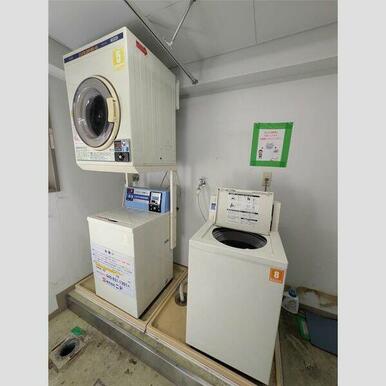 コインランドリー(各フロアにあります)