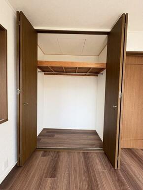 「バルコニー」