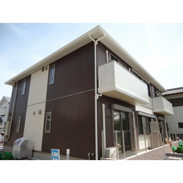 建築中