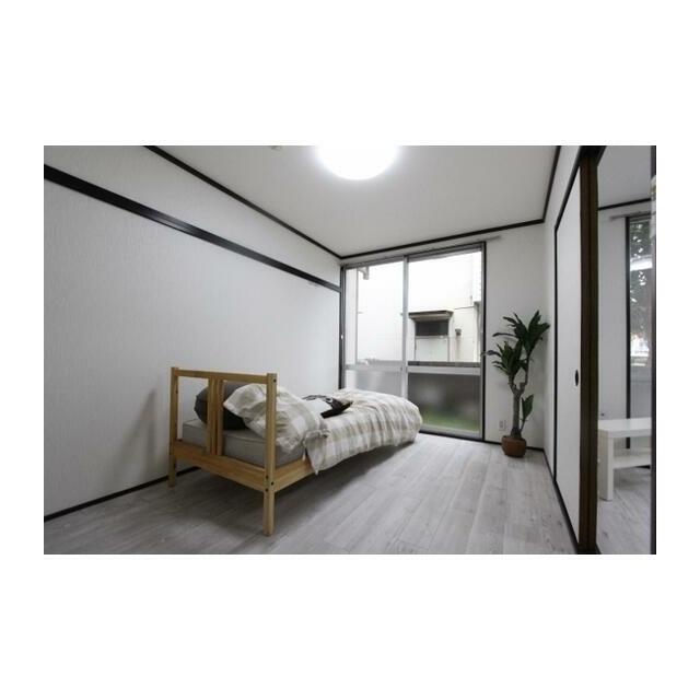 明るい洋室（家具はついておりません