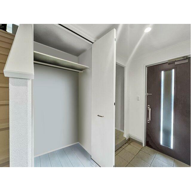 嬉しい玄関収納☆※バーチャル加工済みです