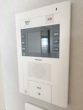 安心のモニターフォン付き