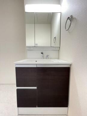 水が流れやすく汚れがたまりにくい設計でお手入れもらくらくです！