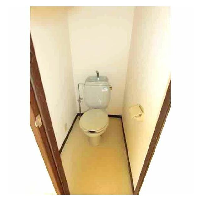 シンプルで使いやすいトイレです