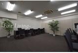 情報提供会社