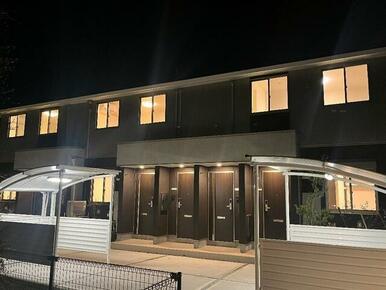 屋根付きの駐輪場あり☆