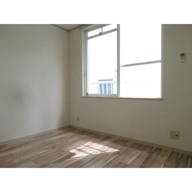 ※別号室写真使用※