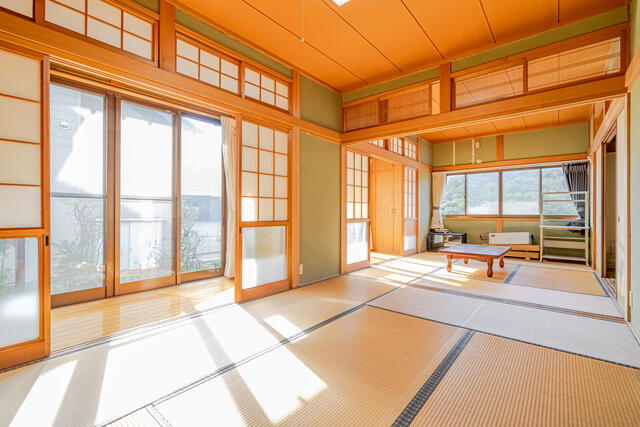 物件画像 北九州市八幡西区 春日台５丁目 (西山駅) 2階建 7LDK