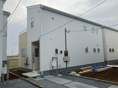 未来を鮮やかに彩る住まい（7号棟）