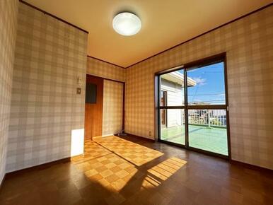 2階洋室「約5.5帖の洋室です。」